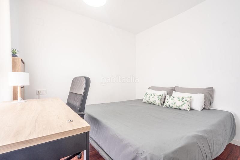 Foto d2b0fbd6-f5dc-4f93-84c5-761a58ceafff. Maison jumelée avec chauffage parking piscine dans San Antonio de Benagéber