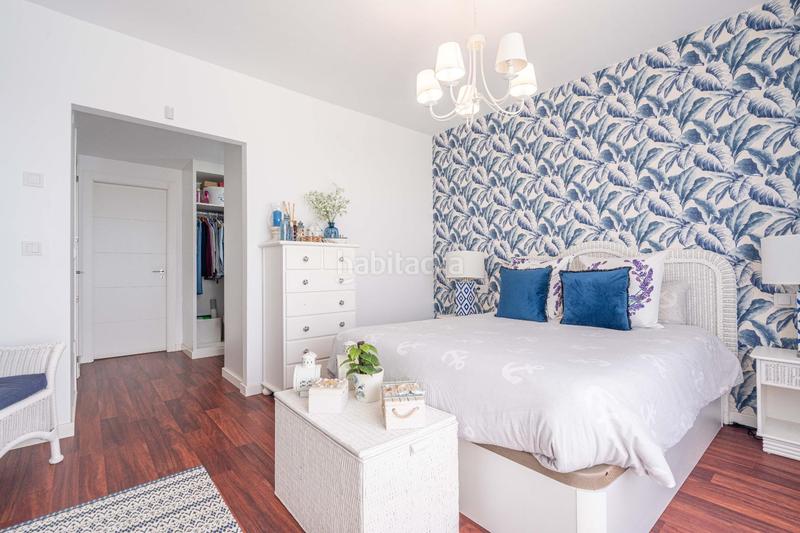 Foto d62cd5a3-5e06-4ca2-aaf6-098bfe5efbb4. Maison jumelée avec chauffage parking piscine dans San Antonio de Benagéber