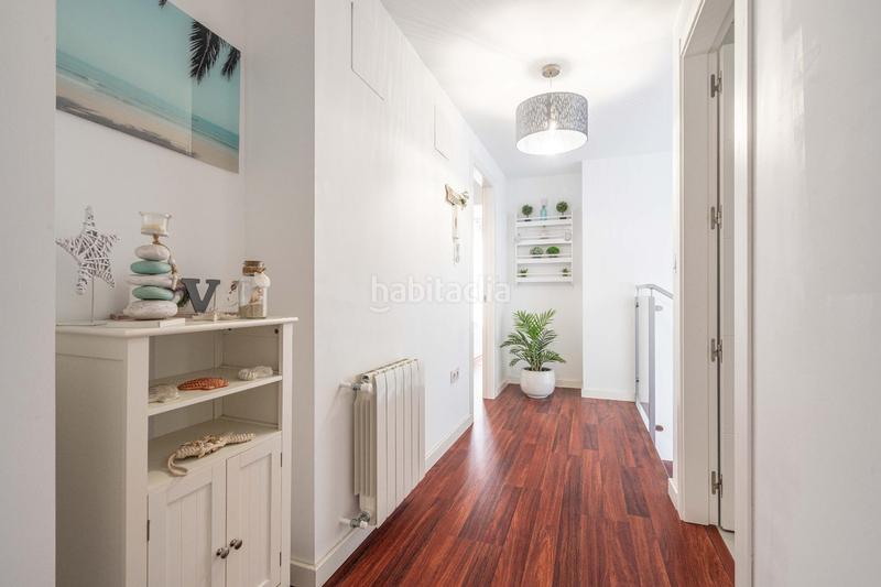 Foto ded2ecd7-a951-4f4e-942a-a93d39d5b327. Maison jumelée avec chauffage parking piscine dans San Antonio de Benagéber