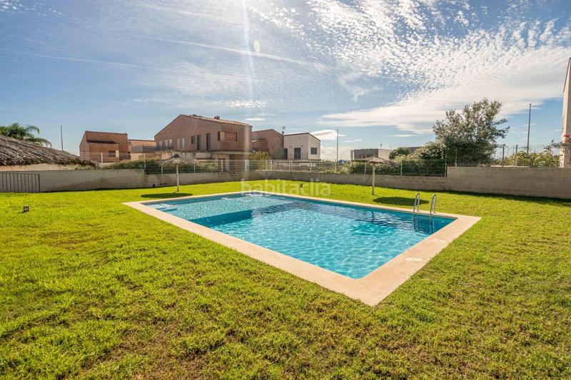 Foto e2764708-36db-4dae-97ed-f33a5a523041. Maison jumelée avec chauffage parking piscine dans San Antonio de Benagéber