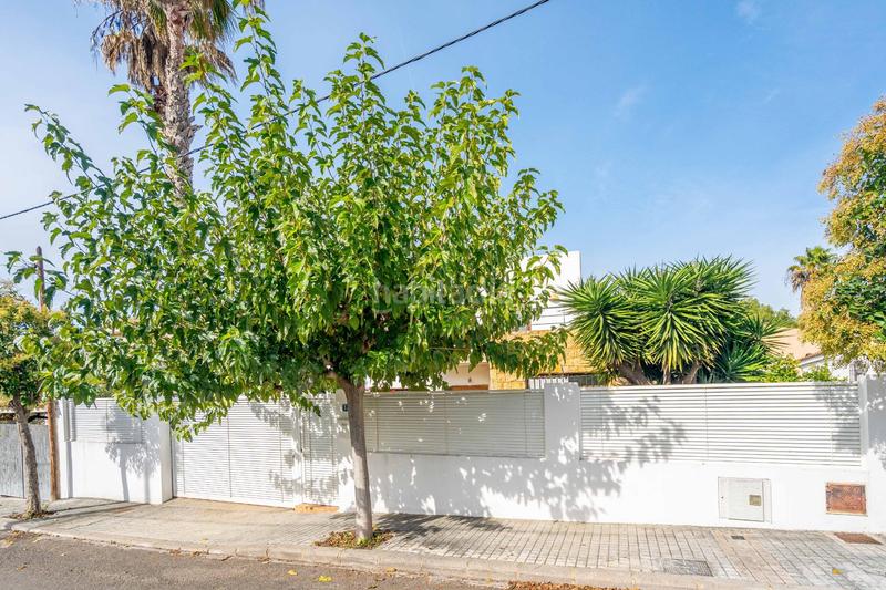 Foto 15c4aca1-a065-4dd1-93f2-58ae823bbbeb. Chalet mit heizung pool in La Cañada Paterna