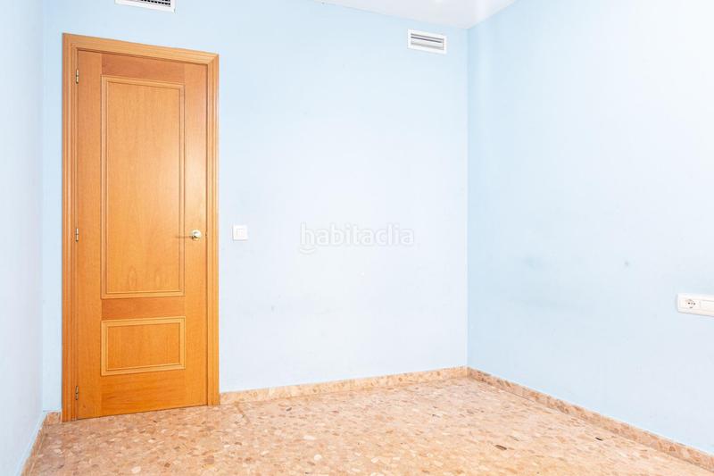 Foto 212c5db1-a59c-4f57-82a3-ca57882be67e. Etagenwohnung mit parking in Natzaret Valencia