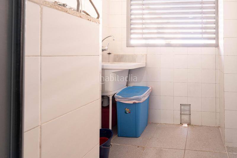 Foto 9a231450-bc2d-4c22-93db-c0330276a282. Etagenwohnung mit parking in Natzaret Valencia