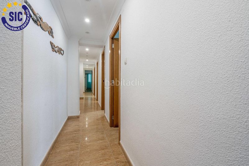 Foto 4f193c63-507a-4ee6-9458-5abb4ba4aab5. Apartament amb aparcament a El Perelló Sueca