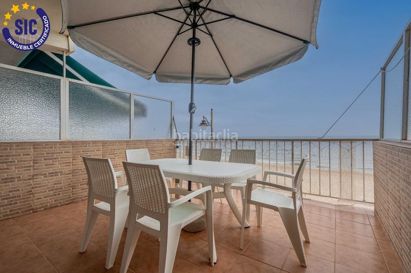 Foto b8c00a2b-9f76-444c-8b3b-dff04d71785a. Apartament amb aparcament a El Perelló Sueca