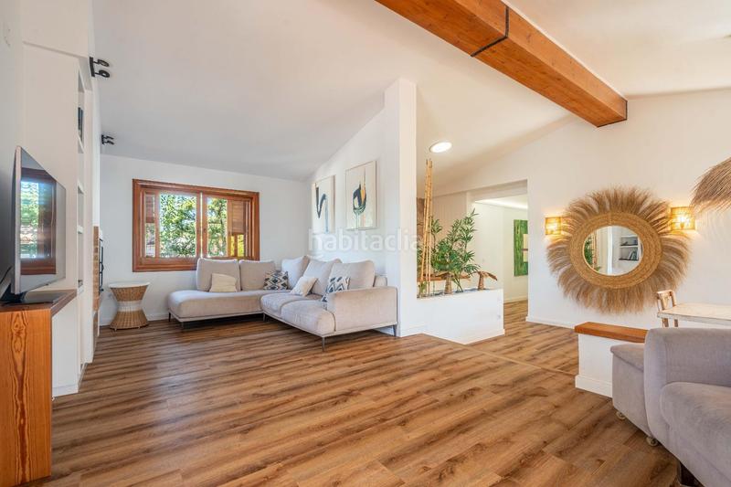 Foto 2c36393b-4900-4a2d-812f-c88923248e2d. Chalet con riscaldamento parcheggio piscina in La Cañada Paterna