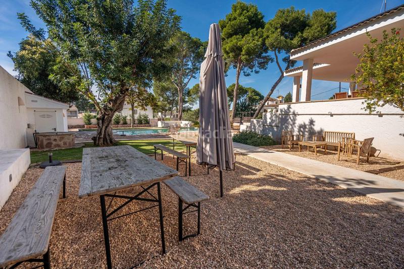 Foto 488e7549-0719-4c35-9922-3e7326d2aa80. Chalet con riscaldamento parcheggio piscina in La Cañada Paterna