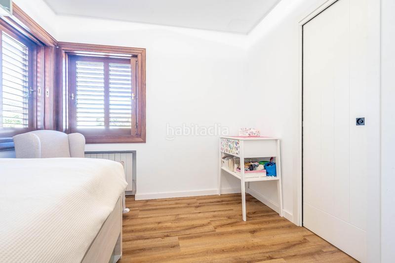 Foto 65e8059f-9d1c-4256-9267-c345a43ca9f0. Chalet con riscaldamento parcheggio piscina in La Cañada Paterna