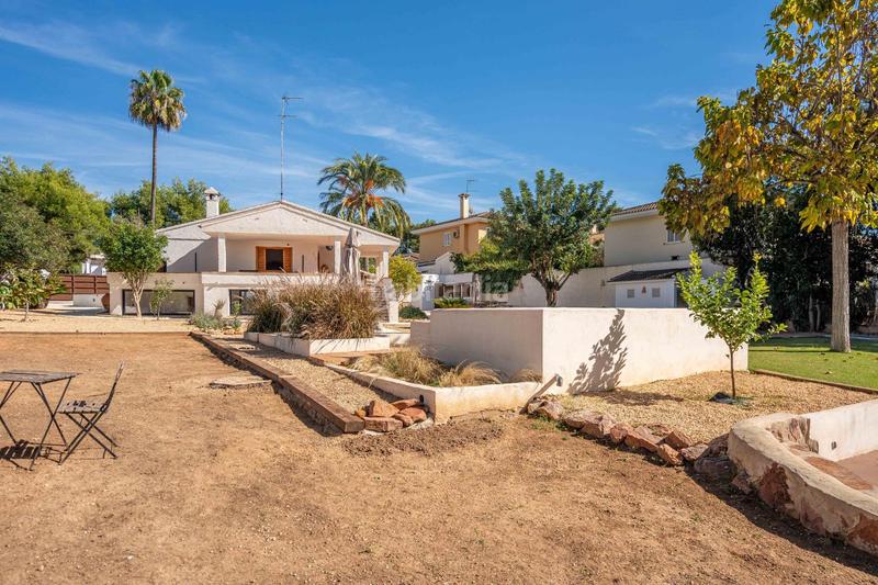 Foto 9308ae6e-298e-4cee-9a78-e484abb7d47b. Chalet con riscaldamento parcheggio piscina in La Cañada Paterna