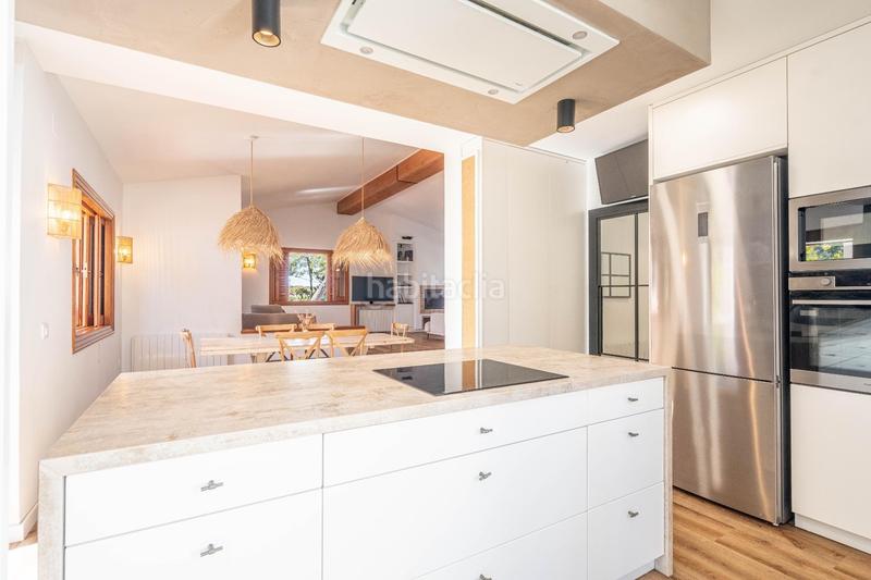 Foto fa4e6289-3bfb-4d94-911e-f05daf60aa73. Chalet con riscaldamento parcheggio piscina in La Cañada Paterna