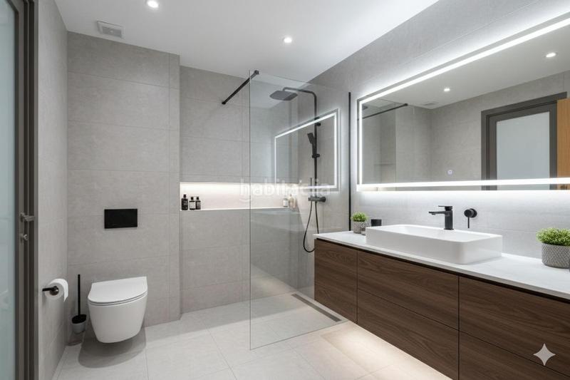 Foto 1fab2e4d-69f9-42d7-b464-e076dea9067f. Piso en dr. lluch, vivienda del 2002. 2 baños. en Valencia