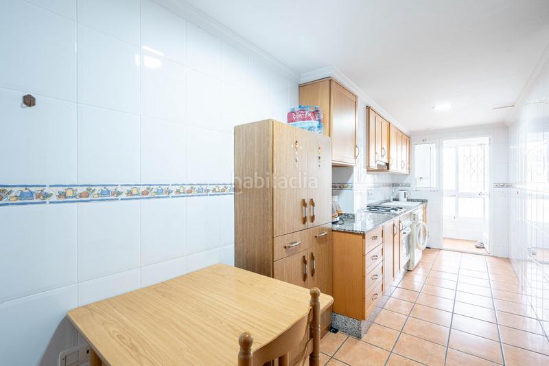 Foto e73f9c60-9af2-457c-992e-971e20bcbb1e. Piso en dr. lluch, vivienda del 2002. 2 baños. en Valencia