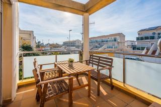 Casa aparellada  Calle beniarjo de. Tu refugio azul en rabdells pareado con piscina privada y solári