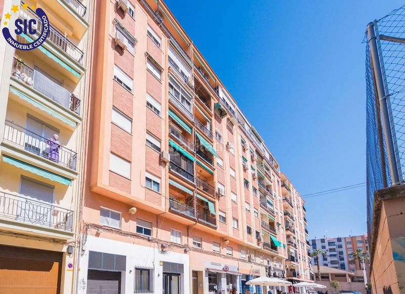 Foto 3193780a-8efc-4a25-86ea-d714c1423601. Àtic amb calefacció a Aiora Valencia