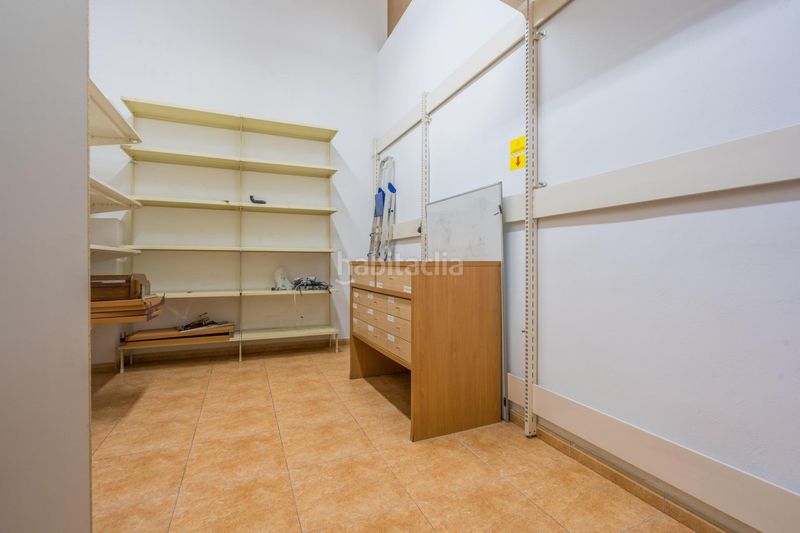Foto 041c3039-817f-4941-8695-0d082931574e. Local comercial a Benimàmet Valencia