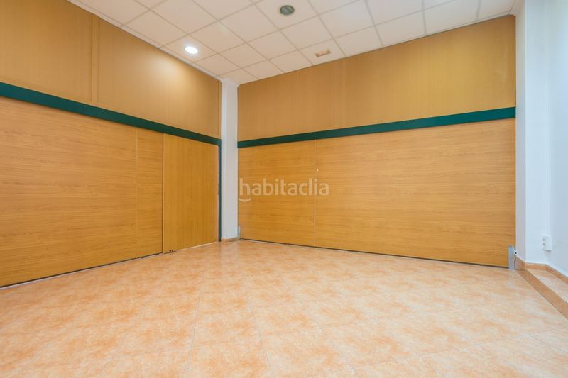Foto 79cb4260-a752-49ff-a79b-168f97319a91. Local comercial a Benimàmet Valencia