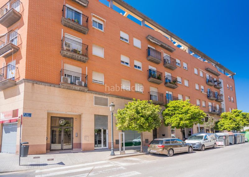 Foto ff6da770-0f2e-42c7-9f42-be4427edf05a. Local comercial a Benimàmet Valencia