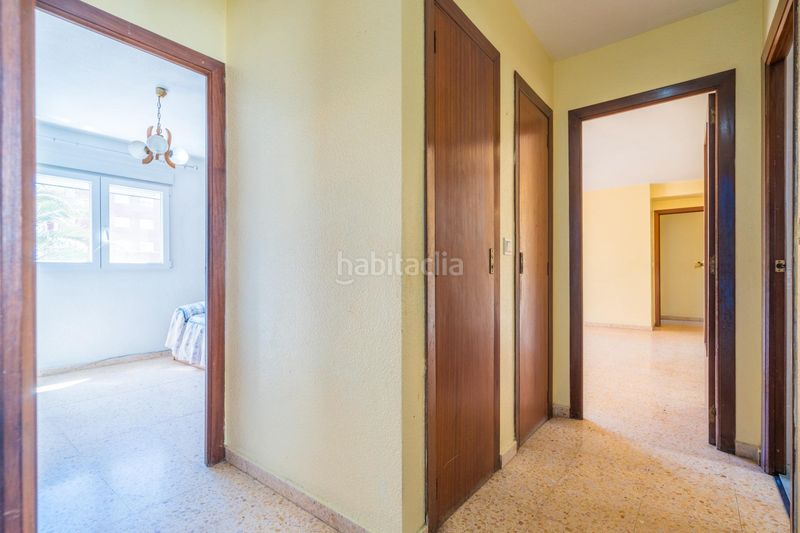Piso vive junto al mediterráneo! luminoso piso de 4 dorm. en av. malvarrosa en Valencia - Imagen 38