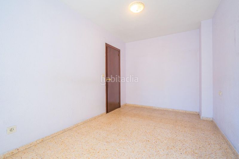 Piso vive junto al mediterráneo! luminoso piso de 4 dorm. en av. malvarrosa en Valencia - Imagen 22