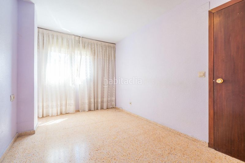 Piso vive junto al mediterráneo! luminoso piso de 4 dorm. en av. malvarrosa en Valencia - Imagen 21