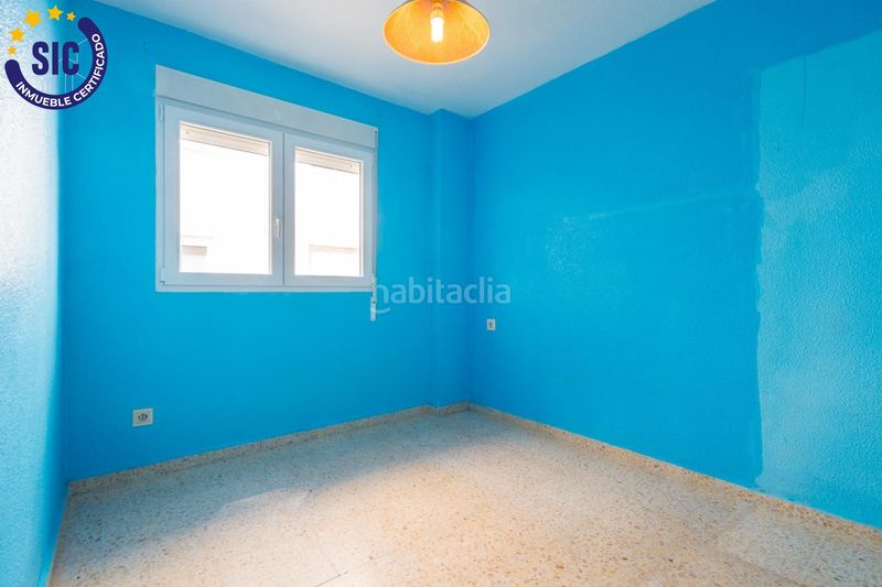 Foto 61b631e2-c623-46c2-9ea3-f917c820ed20. Pis a Malva Rosa Valencia