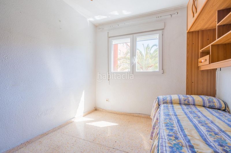 Piso vive junto al mediterráneo! luminoso piso de 4 dorm. en av. malvarrosa en Valencia - Imagen 25