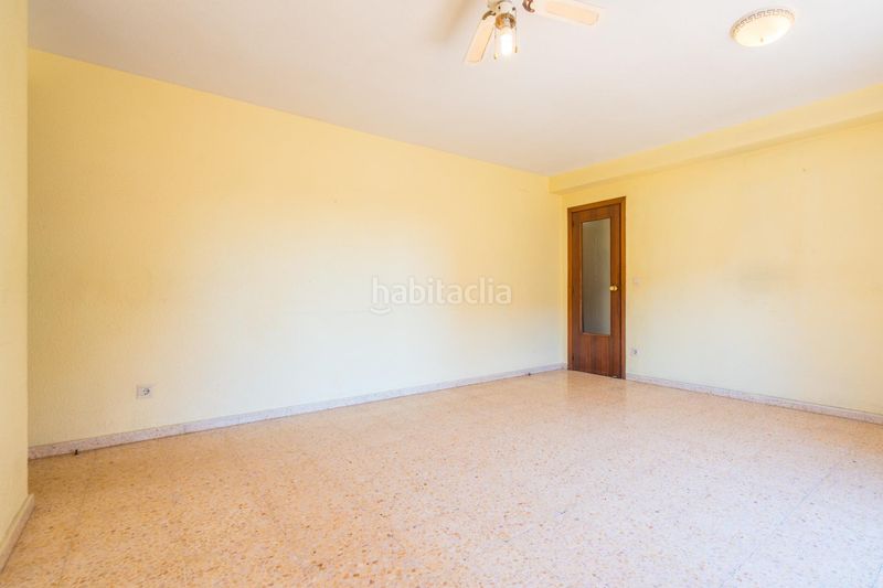 Piso vive junto al mediterráneo! luminoso piso de 4 dorm. en av. malvarrosa en Valencia - Imagen 11