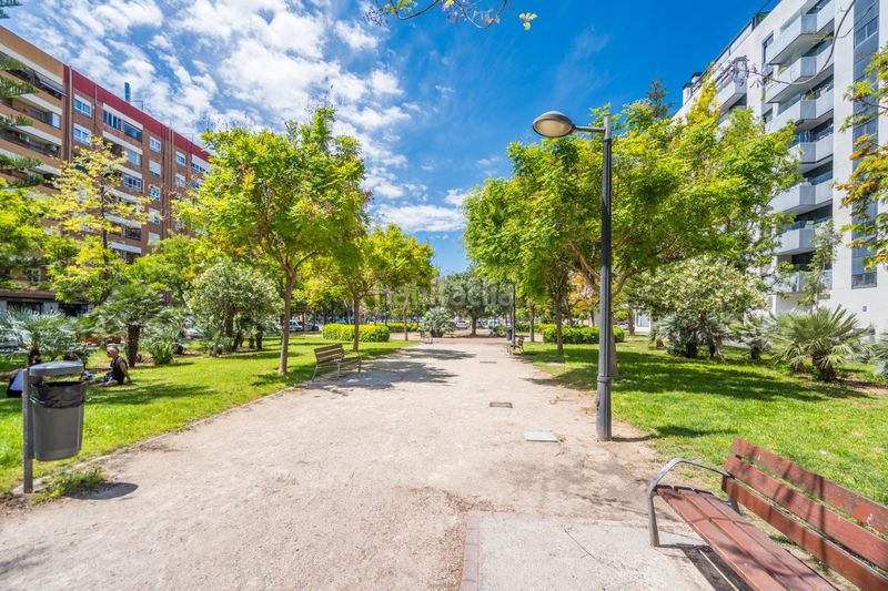 Foto a7a68252-050b-47f1-84f3-ea4f7d2e0ed2. Pis amb calefacció aparcament piscina a Nou Benicalap Valencia