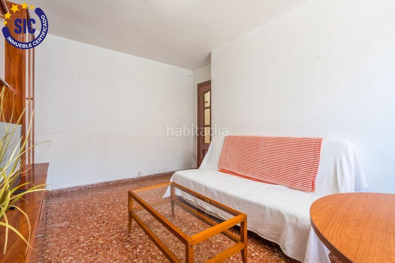 Foto b0f368b9-7e5e-4deb-b9c4-d1fcdf90d6cf. Pis a Aiora Valencia