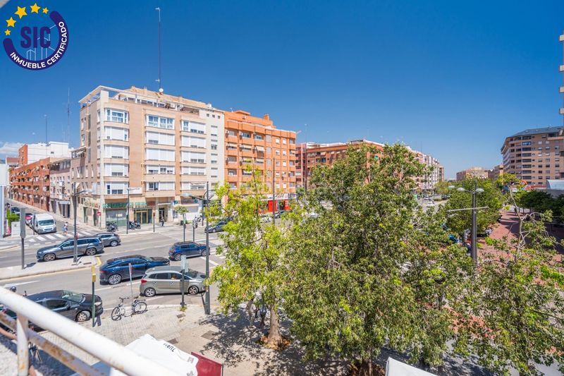 Foto 91852a14-7955-464a-b36e-7ba1c9d44f29. Pis amb calefacció piscina a El Grau Valencia