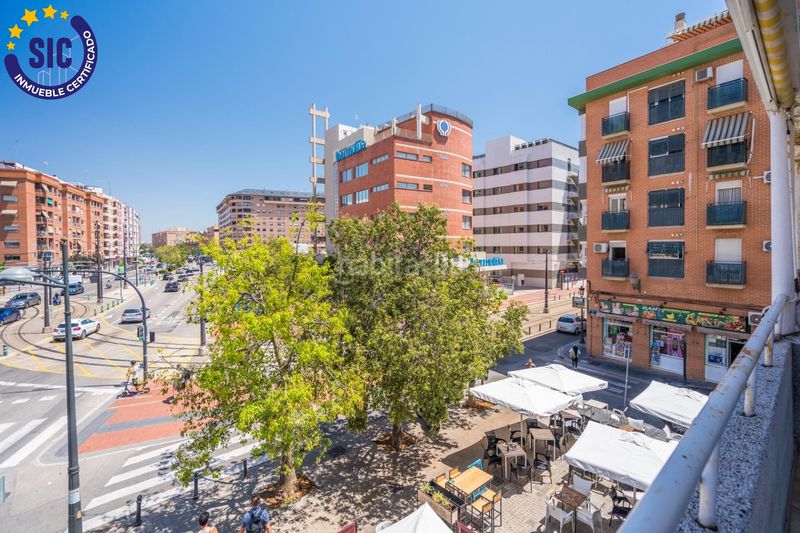 Foto 5a540d28-4662-4f44-9b62-f0618923f2ff. Pis amb calefacció aparcament piscina a El Grau Valencia