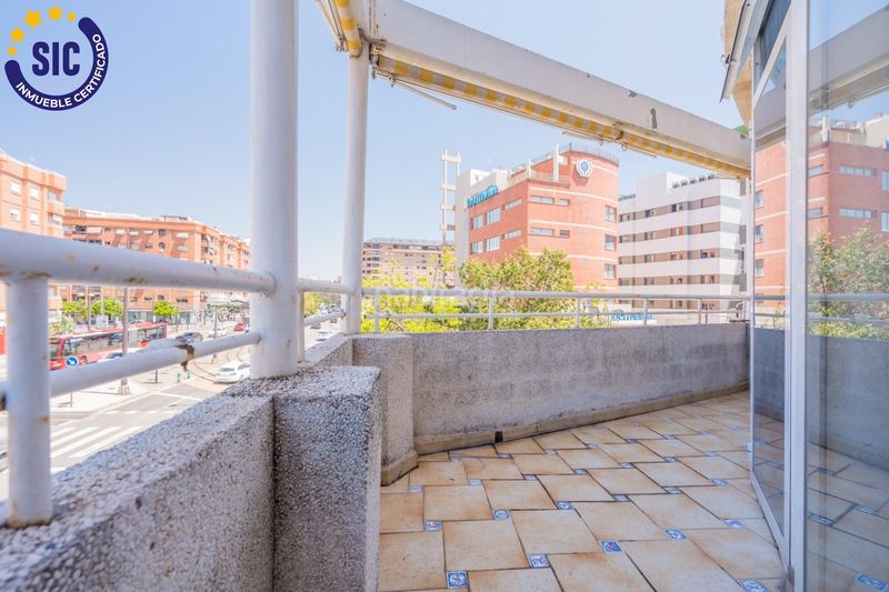 Foto 83355857-df0c-4254-8136-875e7e7216aa. Pis amb calefacció aparcament piscina a El Grau Valencia