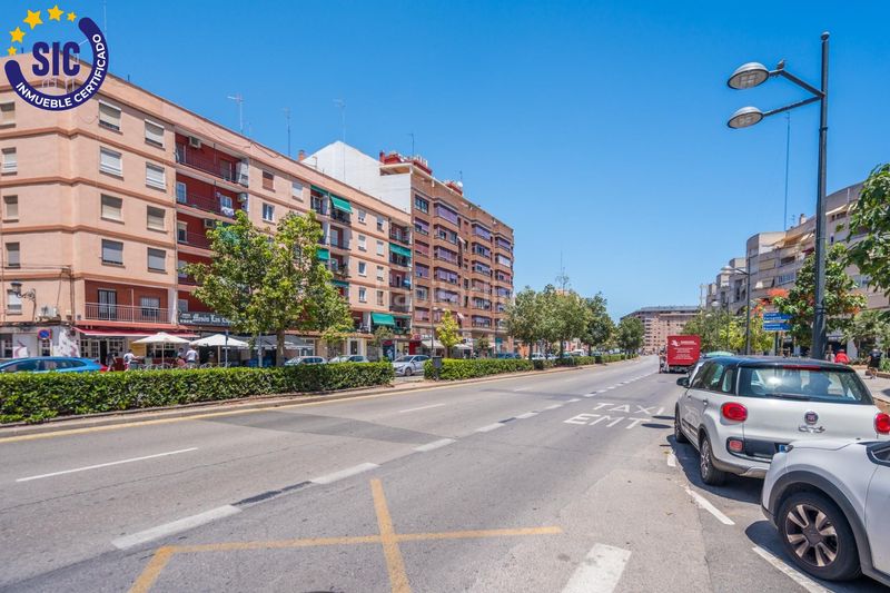 Foto dafb1eb4-6211-42b4-9d78-c3896f4c50fd. Pis amb calefacció aparcament piscina a El Grau Valencia
