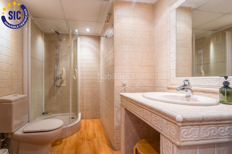 Foto e2466ce4-f629-40fc-a4e4-b639f3c14ce9. Pis amb calefacció aparcament piscina a El Grau Valencia