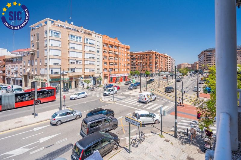 Foto fd12aa20-e1d3-465a-b391-79c359fee142. Pis amb calefacció aparcament piscina a El Grau Valencia