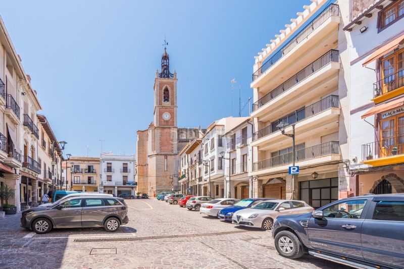 Foto 076b316f-67cc-48fc-807c-6b79353a5e56. Casa a Centro-El Castillo Sagunt