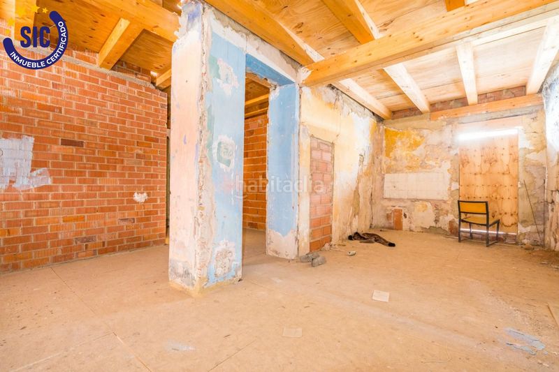 Foto f8de2d3e-2533-424b-9e2e-1b9d05f6a668. Casa a Centro-El Castillo Sagunt