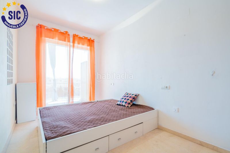 Foto f19c0b9d-752c-4fe2-b051-43de1e63413f. Pis amb calefacció aparcament piscina a Grau de Gandía-Marenys de Rafalcaid Gandia