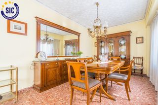 Maison jumelée  Calle nicolau cotanda. Casa independiente de 364m2 en pleno centro de sagunto con gran