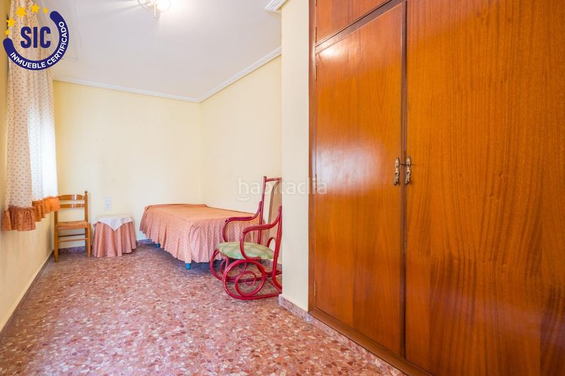 Foto 8c49aade-bc86-43ac-98cb-25ce03ec2896. Casa adossada amb aparcament a Doctor Palos - Alto Palancia Sagunt