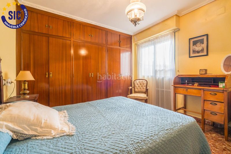 Foto a4d5e5ec-b5ab-48eb-84b6-95dfbb99d194. Casa adossada amb aparcament a Doctor Palos - Alto Palancia Sagunt