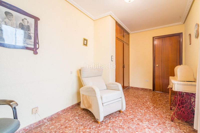 Foto c6c29885-42e3-438e-99be-41e76815de86. Casa adossada amb aparcament a Doctor Palos - Alto Palancia Sagunt