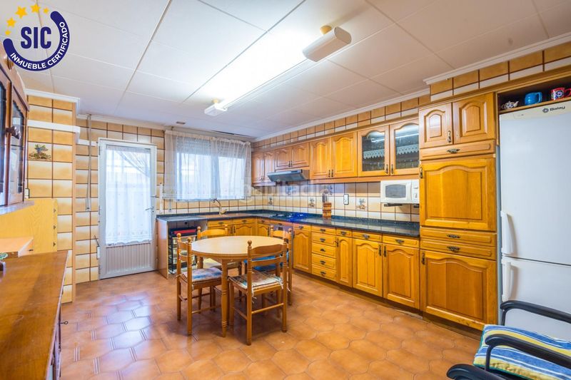 Foto d5a6dbba-dd5c-47c2-acc7-0df40ac37cc9. Casa adossada amb aparcament a Doctor Palos - Alto Palancia Sagunt