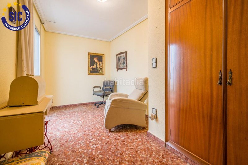 Foto f81da31a-cd1b-44d8-b510-1093a2daf589. Casa adossada amb aparcament a Doctor Palos - Alto Palancia Sagunt