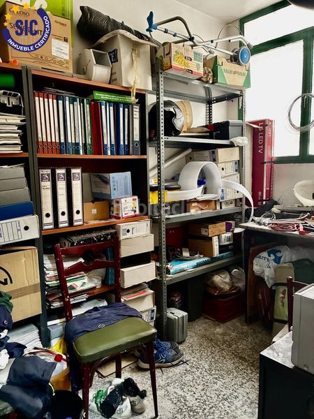 Foto 28845a15-af46-4741-93bd-ca6a35395398. Local comercial a Antiga Moreira Sagunt