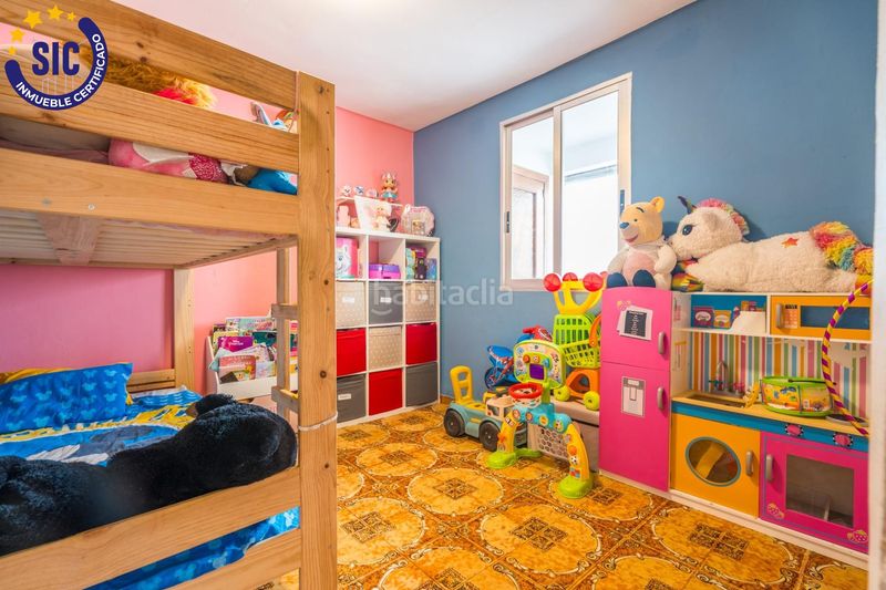 Foto a0834666-fb69-4308-8821-c39f23100c69. Pis amb calefacció a Els Orriols Valencia