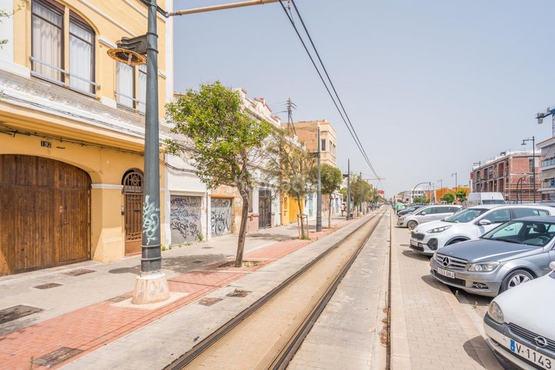 Foto 91bb9df1-9d6d-4b11-9c79-5209716c8593. Pis a El Cabanyal-El Canyamelar Valencia