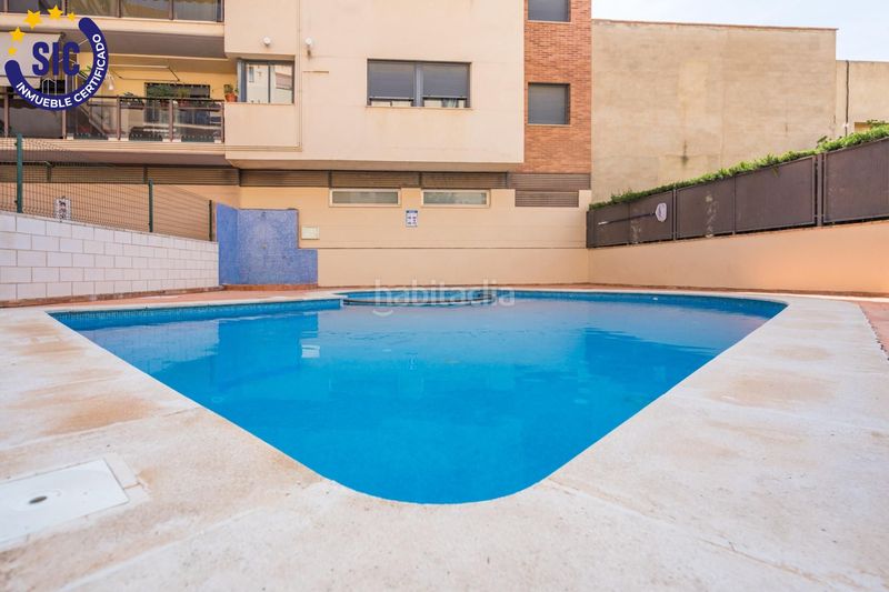 Foto 15254b3b-7545-45d9-b3c5-8d68105025ba. Àtic amb calefacció aparcament piscina a Riba - roja de Túria