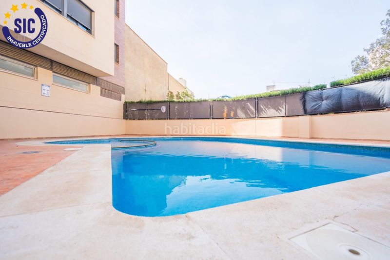 Foto 8f80a4e5-59c7-4705-bfba-eb34c9bd510e. Àtic amb calefacció aparcament piscina a Riba - roja de Túria