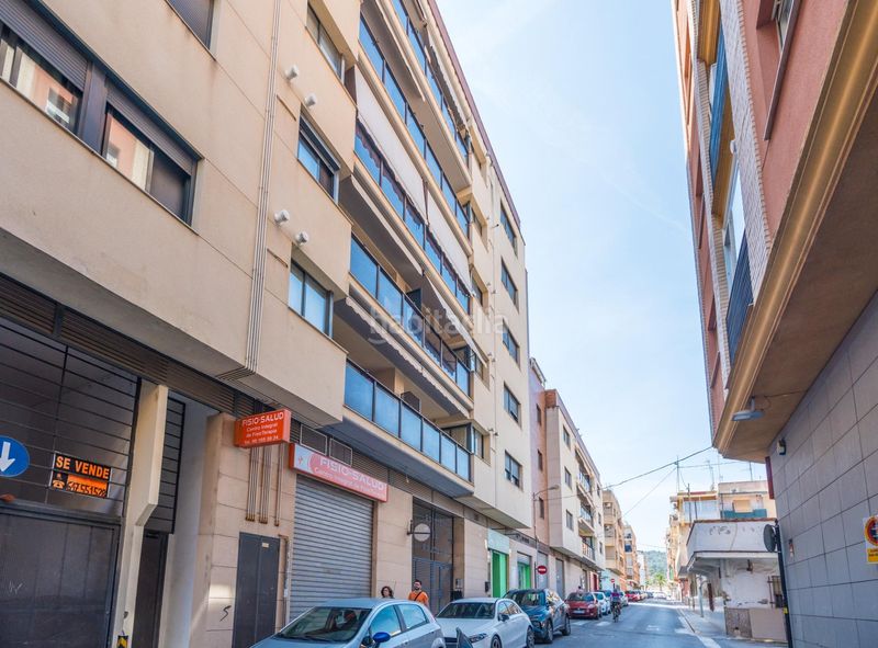 Foto bd8beca7-ad1a-4c66-b423-21c5216ea10c. Àtic amb calefacció aparcament piscina a Riba - roja de Túria